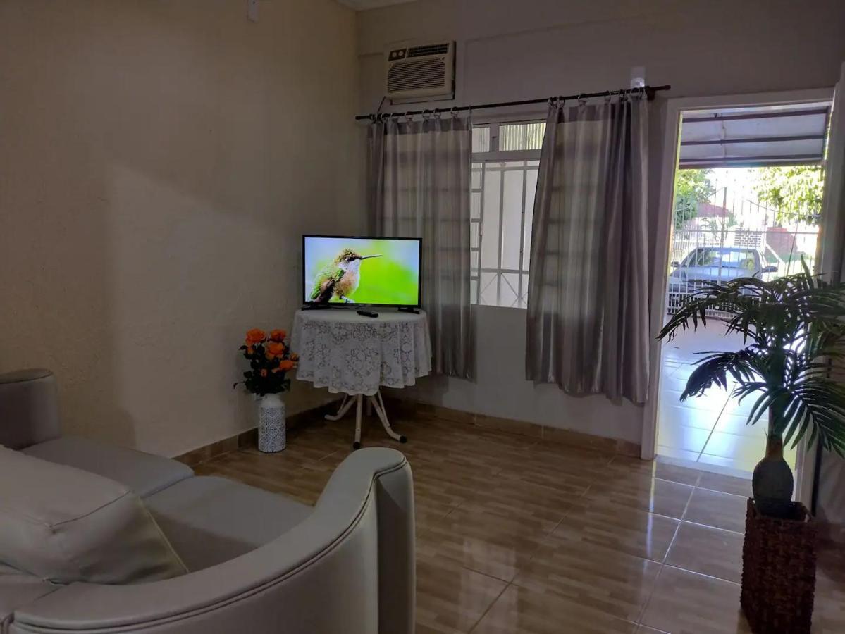 Casa Dos Colibris Apartment Foz do Iguacu Exterior photo